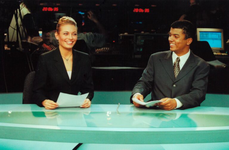 Televizní trapasy v přímém přenosu. Borhyová, Babiš, Hruška, slovenský reportér i novoroční polibky z Ostravy