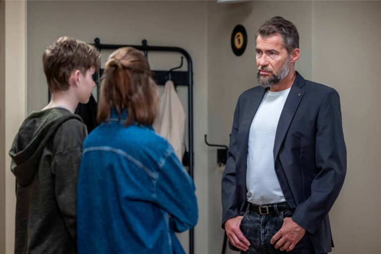 Ulice: Egon přitvrzuje, Soňa čelí výpadům a Erik je zahnaný do kouta