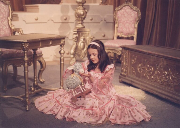 Princeznička z pohádky Bílá kočička Brigita Zlámalová dnes žije milionářský život v Beverly Hills