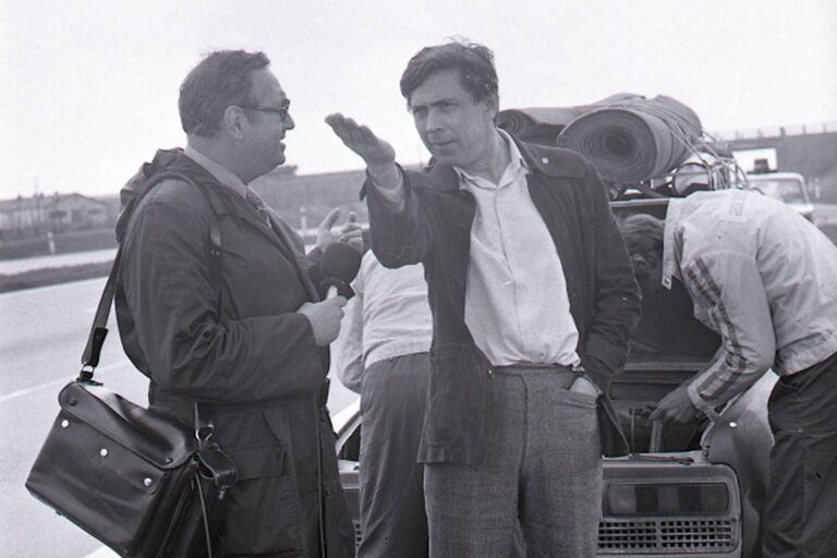 Pátek není svátek: Hádka o placení šampaňského, Gollová na vrátnici a Kostkův závod s časem