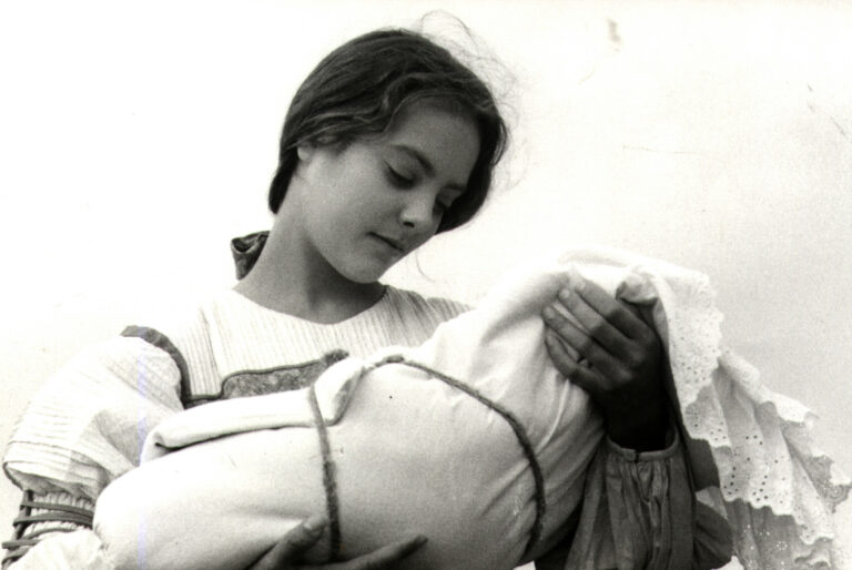 Bohdanka z filmu Sedmero krkavců okouzlila diváky a pak zmizela z obrazovek. Dnes ji znají děti v Česku i na Slovensku