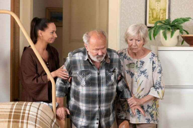 Středeční Ulice: Vlasta Pešek skončí opět v nemocnici a Karla znovu opakovaně porušuje předpisy