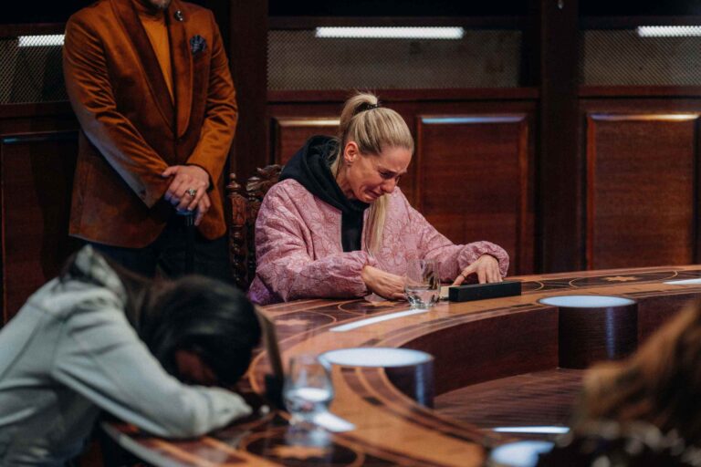 Zrádci 11. díl: Před branami finále padly dvě hráčky. Mia to opět zahrála jako nejvěrnější ze všech a jde si pro výhru