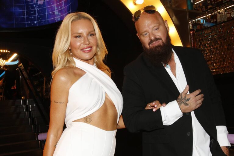 Simona Krainová v 52 letech provokuje v plavkách. „Anorexie vypadá jinak, tohle je pohled po Bohy,“ píší fanoušci