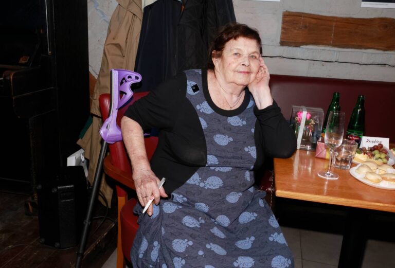 Ivanka Devátá si rýpla do Bohdalové. Následoval ostrý telefonát a studená sprcha