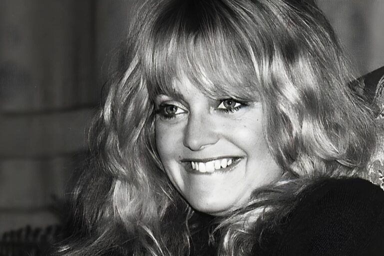 Goldie Hawn slaví 80. Její úsměv nestárne a vnučka chce jít v jejích stopách stejně jako slavné děti