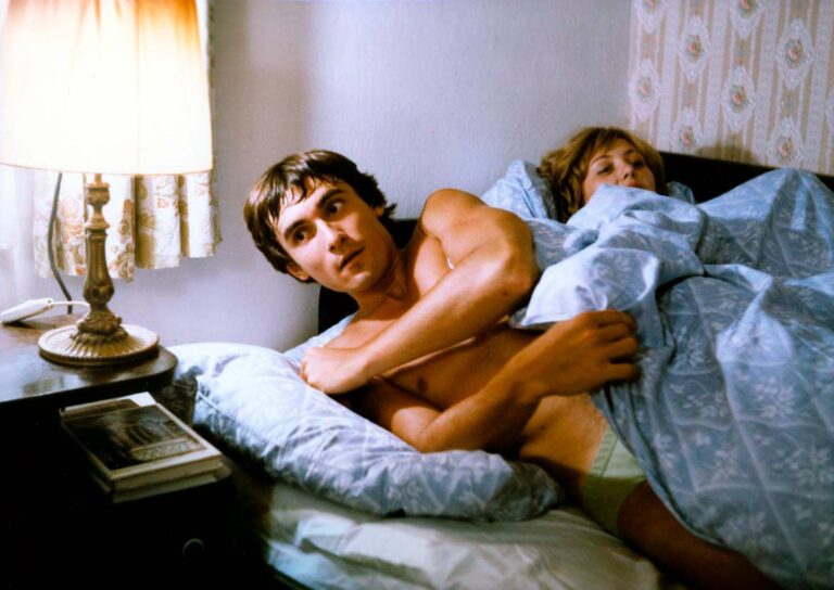 Když rozvod, tak rozvod: Žilková se styděla promenádovat nalehko, Menšík pomohl zakázané kolegyni a Sovák bručel