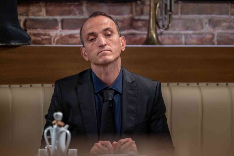 „Nebude to nic hezkýho, bohužel.“ Martinu z Ulice čekají podle Tomáše Kobra alias Pokladníka těžké chvíle