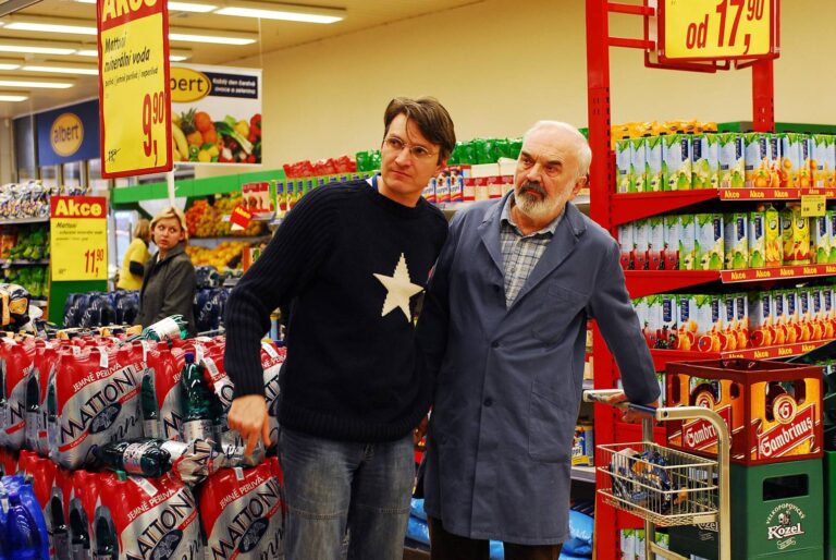 Vratné lahve: Svěráci se pohádali, Vilhelmová kojila mezi záběry a 17 pokusů o jednu scénu