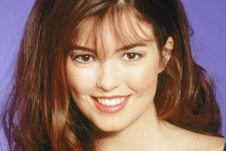 Angela Watson alias Karen z Kroku za krokem: Dvacet let v zajetí manipulátora a teď strach o život ročního synka