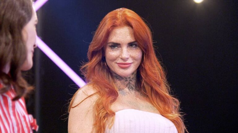 Zrzka Tereza se vrátila do nahé seznamky. Na závěrečném rande finalistovi nabídla trojku