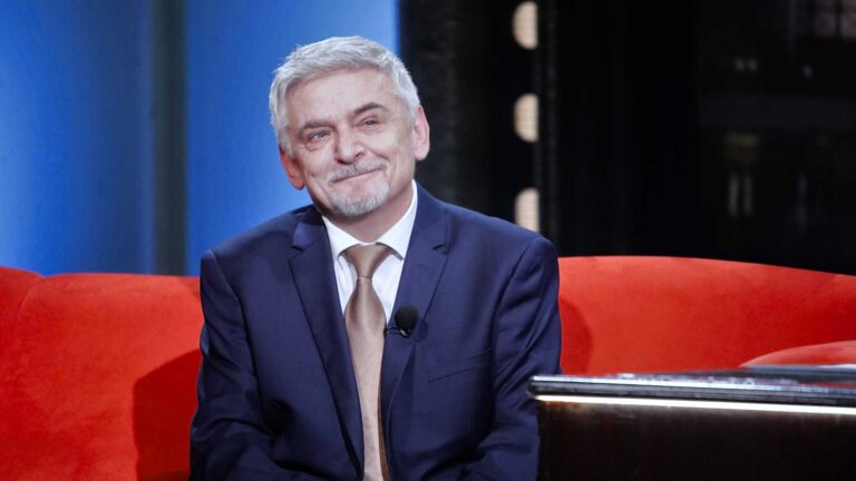 Bydlení Michala Suchánka: Dva malé byty v Praze a skromná chalupa u Říčan. Luxus herce neláká