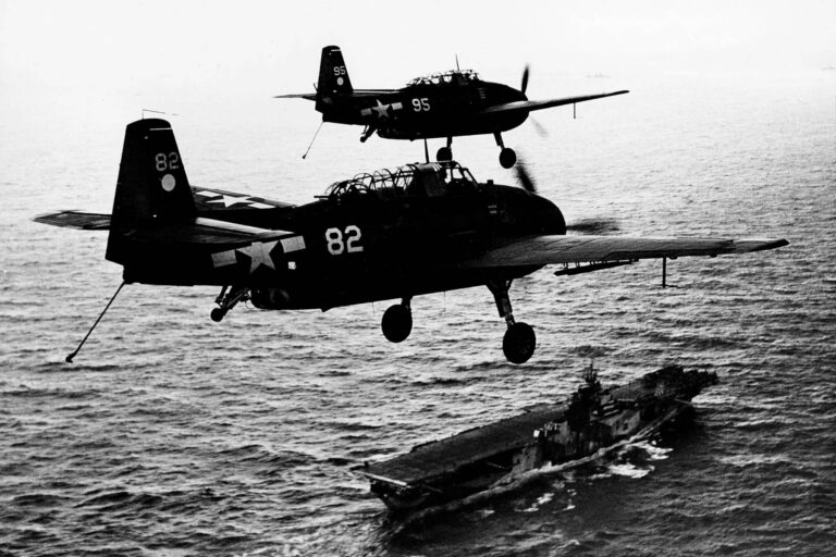 „Nevíme, kde je západ.“ Před 80 lety zmizelo v Bermudském trojúhelníku pět bombardérů i letoun, co je měl zachránit