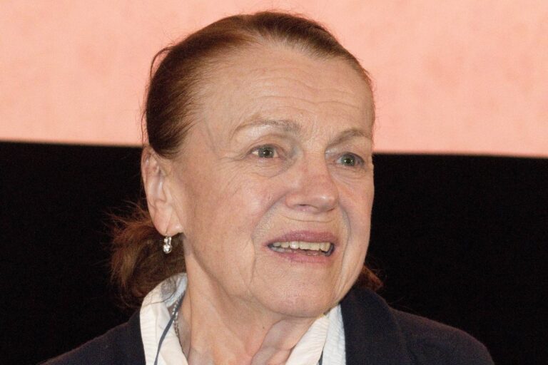 Iva Janžurová si muže svého života nidky nevzala, traumatizující rozvod ji navždy vyléčil. „Museli jsme lhát,“ přiznala