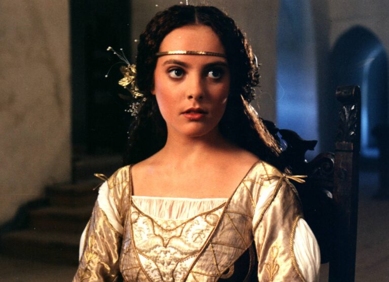 Sen o krásné panně po 30 letech: Mária Podhradská si zahrála jen ve dvou pohádkách, dnes vyprodává haly