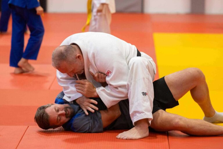 Čtvrteční Ulice: Koldův trest a Linda má problém