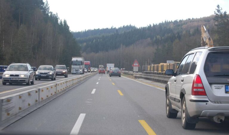 Past na řidiče sklapla. Za dálniční známky platí vyšší částky úplně zbytečně