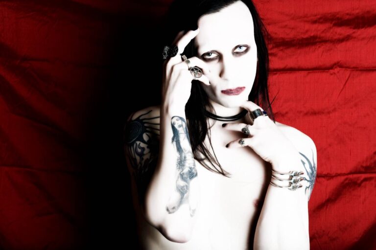 Marilyn Manson slaví 57 a bez make-upu je to úplně jiný člověk. Letos přijede opět do Česka