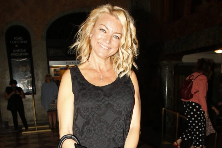 Hvězdné manýry Píšťalce nic neříkají. Eva Vejmělková dnes v Havířově zachraňuje cizí vztahy