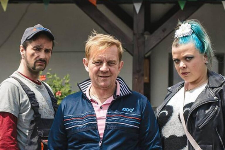 Autobazar Monte Karlo: Noha bez řidičáku, falešná adresa a inspirace podvody