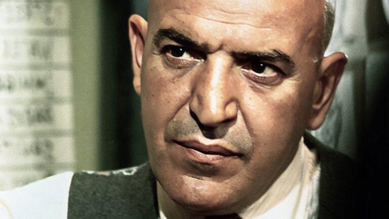 Kojak: Lízátko z nouze, bratr pod cizím jménem, mladý Stallone a láska královny
