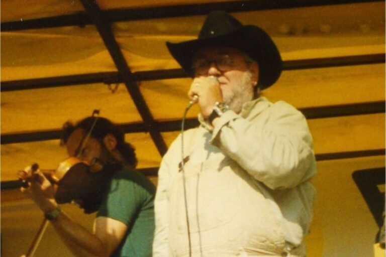 Michal Tučný by oslavil 79. Koupil statek od tety Zdeňka Trošky, ženu sbalil v šatně a zničila ho bohémská jízda