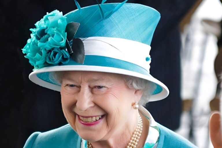 Královna Alžběta II. napsala tajný dopis. Nikdo si ho nesmí přečíst až do roku 2085