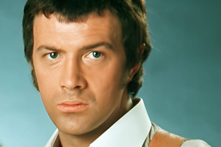 Z Bodieho z Profesionálů měl být James Bond. Jedna schůzka mu ale zničila kariéru, zemřel jako prodavač