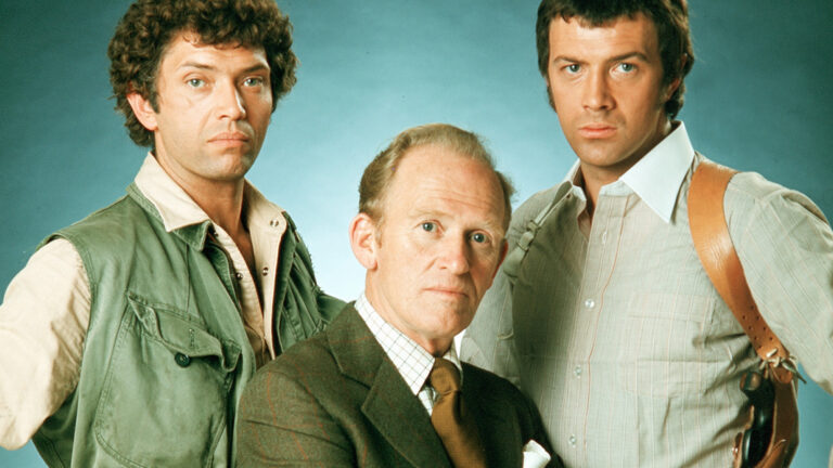 Profesionálové: Bodie se málem utopil, Doyla zbil malý fanoušek a James Bond na scéně