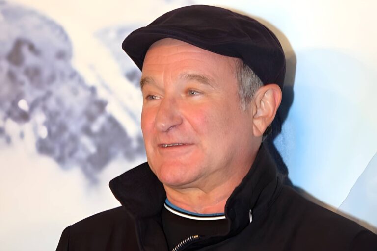 Smích Robina Williamse chybí světu už přes dekádu. Umělá inteligence ukazuje, jak by herec vypadal v 74 letech