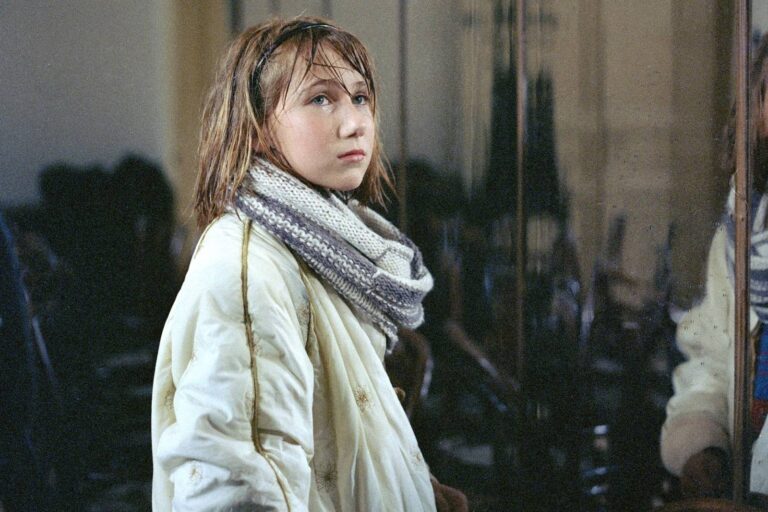 Dětská hvězda filmu Zamilovaná dala herectví košem. V USA jí tleskají ve stoje, je příbuzná Smetany