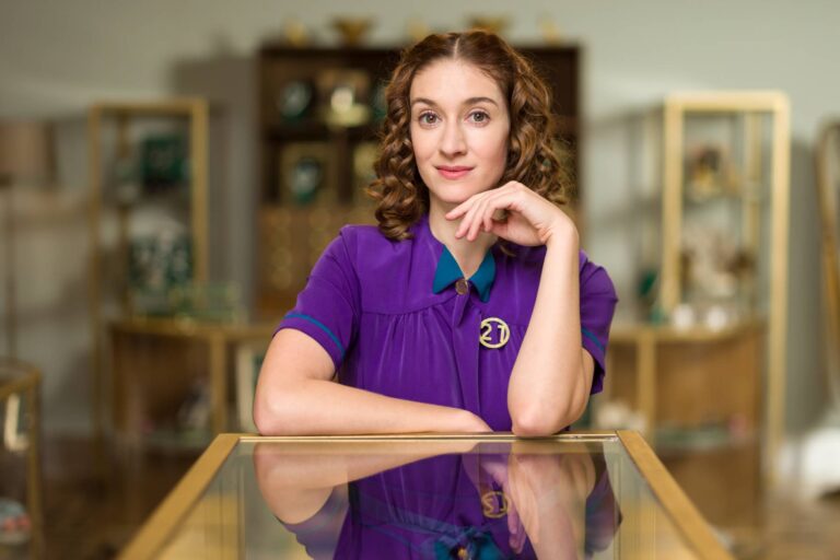 Výměna partnerů u Marty Dancingerové. Staršího herce z Ulice nahradil mladý podcaster