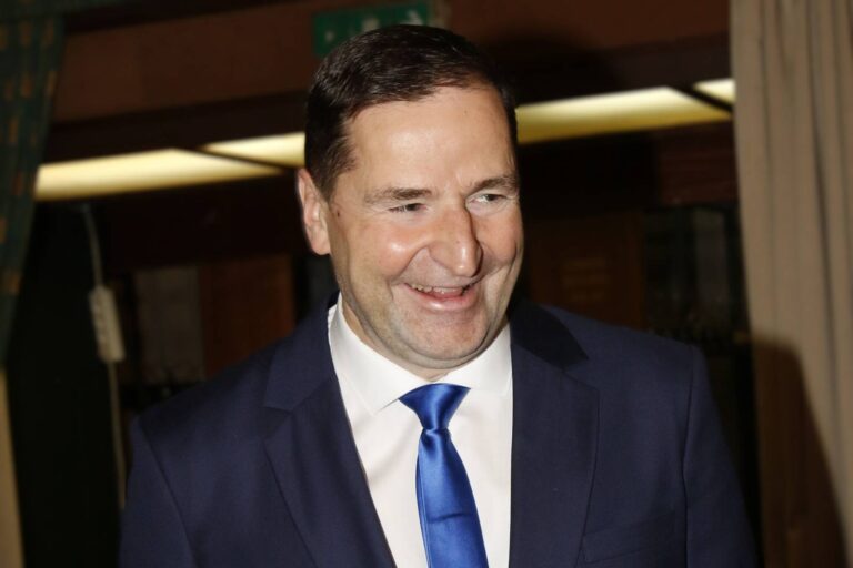 Přepište dějiny, Rachna kachna i školník Gudas. Zárubovy hlášky jsou národním pokladem