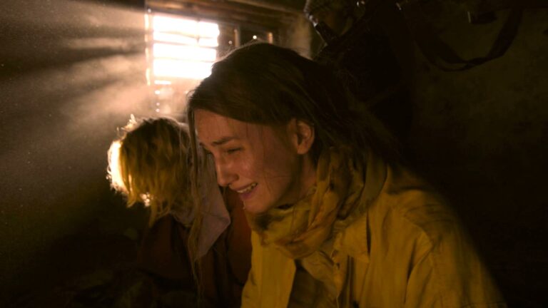 Zemanovo prořeknutí a miliony za svobodu. Seriál Extraktoři otevře třináct let staré trauma