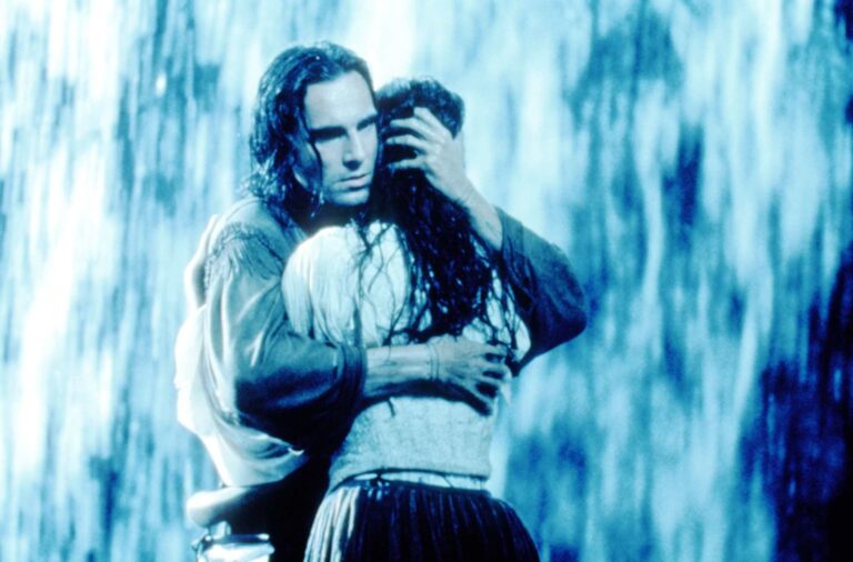 Poslední Mohykán: Rasismus, halucinace a ikonická scéna, která vznikla ve studiu