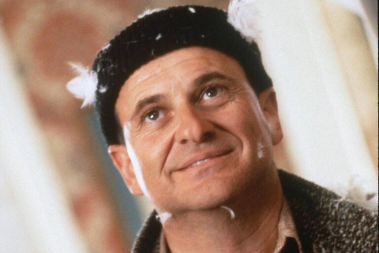 Joe Pesci slaví 83. Smrt mámy ze Sám doma, tři krachy manželství a život v naprostém tichu