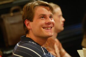 Ondřej Veselý jako Jarda Franc, Vyprávěj, FOTO: © Česká televize / Dramedy production, distr. Česká televize