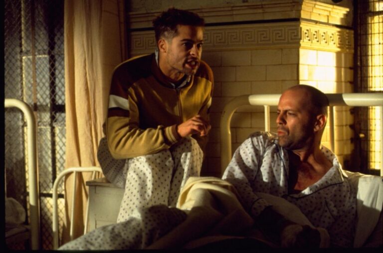 12 opic: Režisér zavedl na place tvrdá pravidla a zakázy. Výsledkem je naprostý vrchol dobového žánru