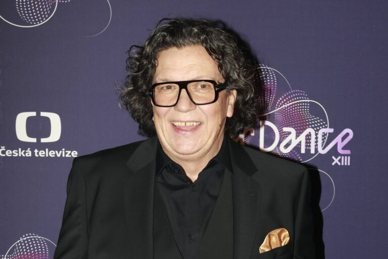 Rychlé nohy, rap a štíhlá postava. Video z roku 1990 ukazuje taneční umění porotce StarDance Genzera