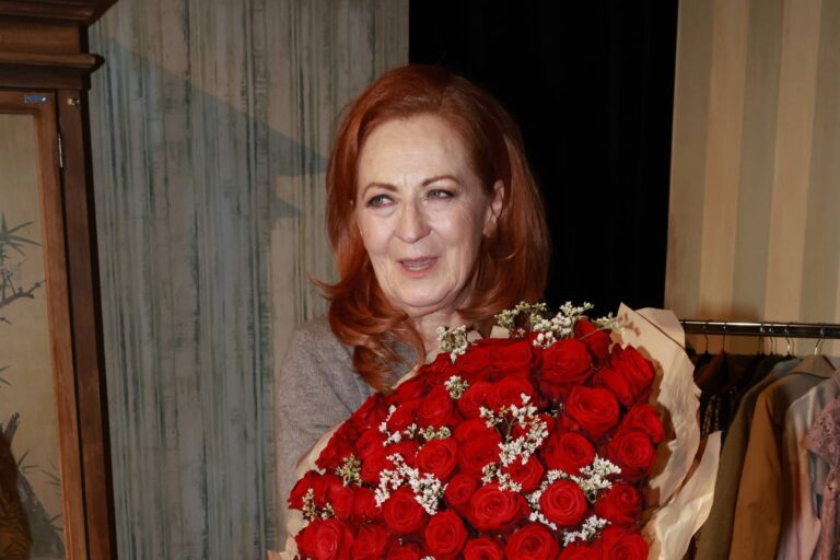 S Trávníčkem se žít nedalo, Itala jsem umilovala, říká Simona Stašová. Herečka slaví 71. narozeniny