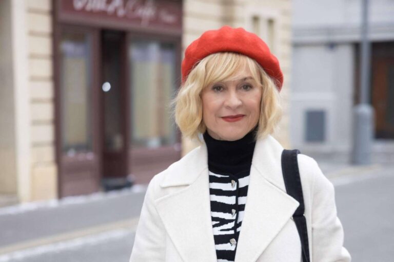 Útěk z hořícího domu a těžký rozvod s Prachařem. Dana Batulková slaví 68 a dnes žije s mladším partnerem