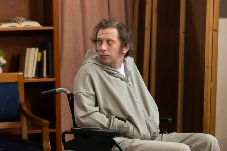 Ulice: Helena navštíví Lukáše v léčebně, přihlížet setkání bude na jeho žádost i lékař