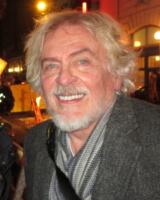 Daniel Davis