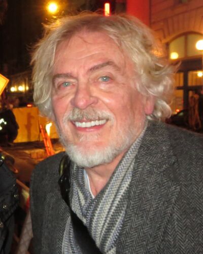 Daniel Davis