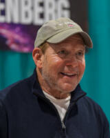 Steve Guttenberg